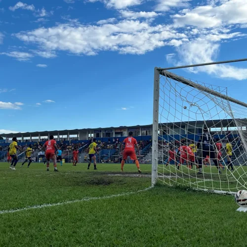Em jogo disputado e com o expulsões Gazin Porto Velho e Guaporé ficam no 0 a 0