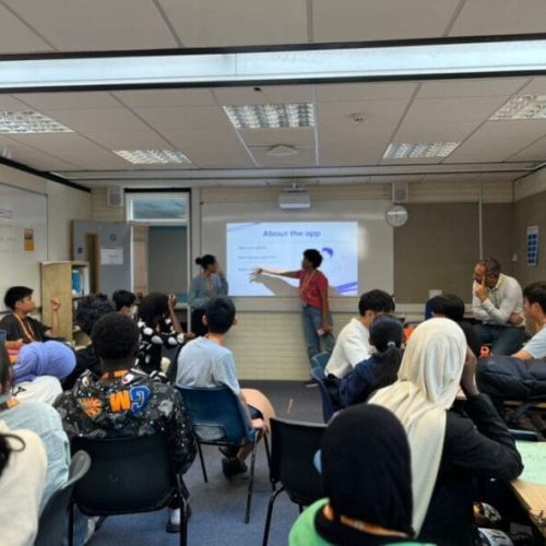 Atividades do programa Intercâmbio Rondônia para estudantes incluem esportes, excursões e apresentações