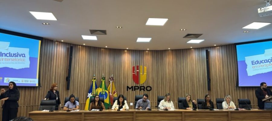 Formação reúne profissionais da Educação e do Sistema de Justiça para debater educação inclusiva