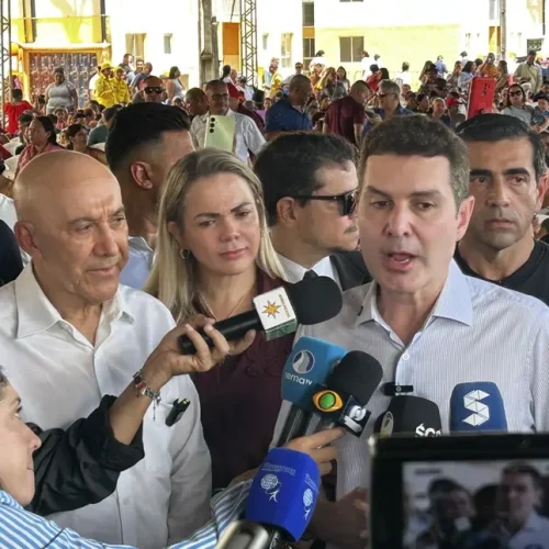 Deputada acompanha entrega de moradias populares em Porto Velho