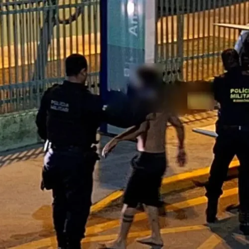 Discussão por bebida termina em agressão com martelo