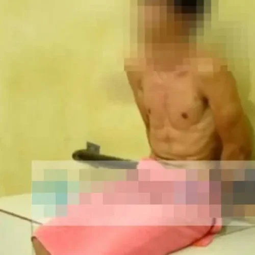 Homem nu e bêbado é preso após atacar policiais em interior de Rondônia