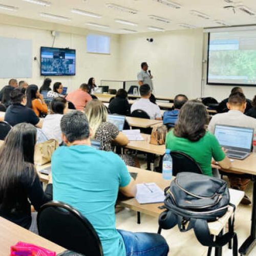 Gestão de Transporte Escolar com ênfase no Sistema “Transcolar Rural” é tema de capacitação para servidores da Educação, em Porto Velho