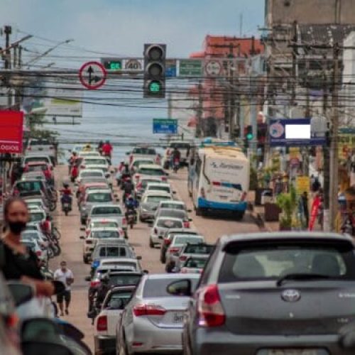 Proprietários de veículos com placa final zero devem atualizar licenciamento anual até 31 de outubro