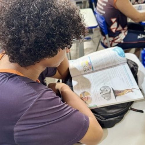 Pé-de-Meia beneficia mais de 34 mil estudantes e reforça combate à evasão escolar em Rondônia