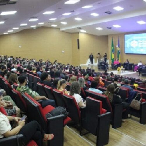 Programa de aprimoramento, liderança e estratégia dos gestores escolares é lançado pelo governo de RO