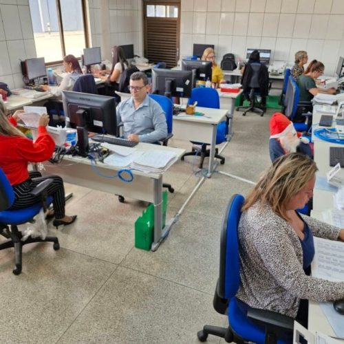 Digitalização de frequências de servidores da educação otimiza processos e garante transparência