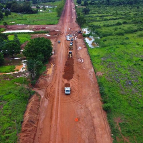 Moradores do distrito de Riozinho em Cacoal são contemplados pelas obras executadas na Rodovia-383 