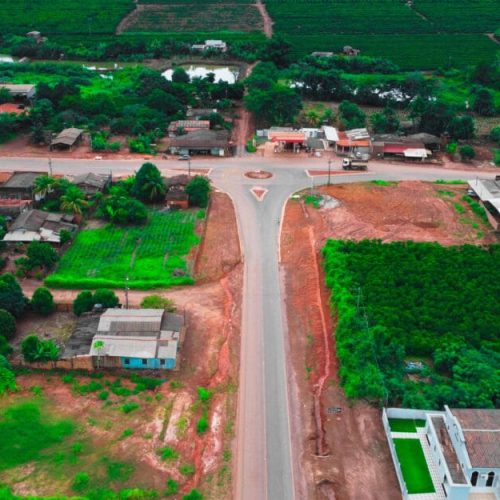 Pavimentação asfáltica e sinalização horizontal é concluída pelo governo de RO, no distrito de Vila Marcão