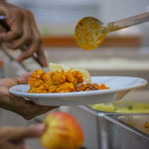 Alerta sobre riscos à saúde no uso de medicação para emagrecimento sem orientação médica é orientado pela Sesau