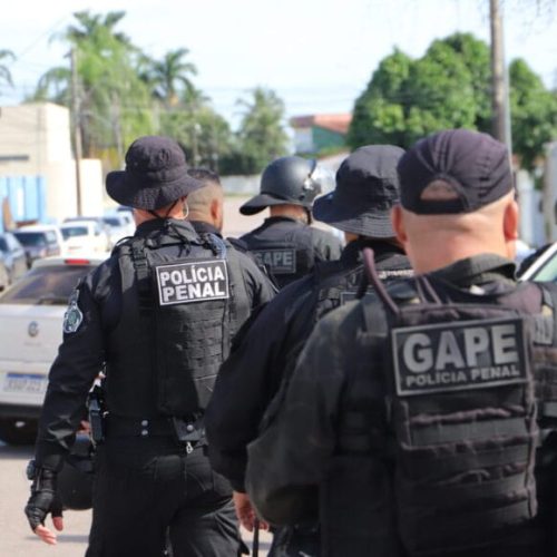 Governo de RO intensifica ações de segurança em bloco carnavalesco na zona Sul de Porto Velho, com operação de patrulhamento da Polícia Penal