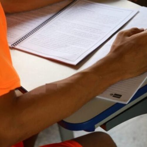Educação como ferramenta de ressocialização; unidades prisionais de Rondônia aplicam provas do Encceja 2025