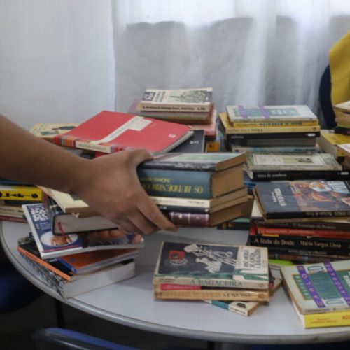 Doação de obras literárias incentiva educação e reinserção social nas unidades prisionais de Rondônia