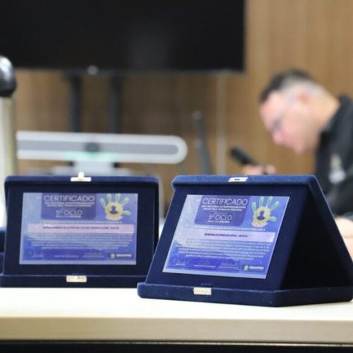 Prefeito faz apelo à população para não descartar lixo nos canais de Porto Velho