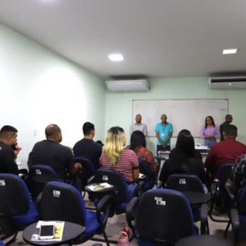 Curso de Libras é ministrado para servidores do sistema prisional em Porto Velho