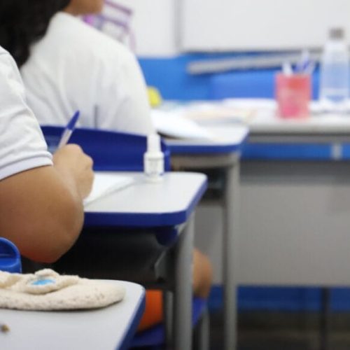 Com recorde de aprovação no Encceja PLL em 2024, governo de RO fortalece a ressocialização por meio da educação