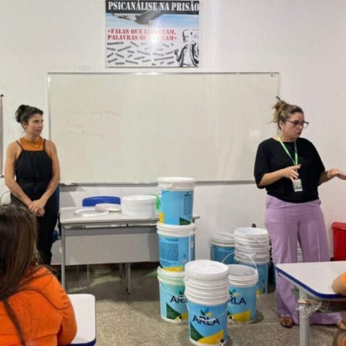 Oficina capacita reeducandas para compostagem de resíduos orgânicos residenciais e estimula processos de reciclagem 