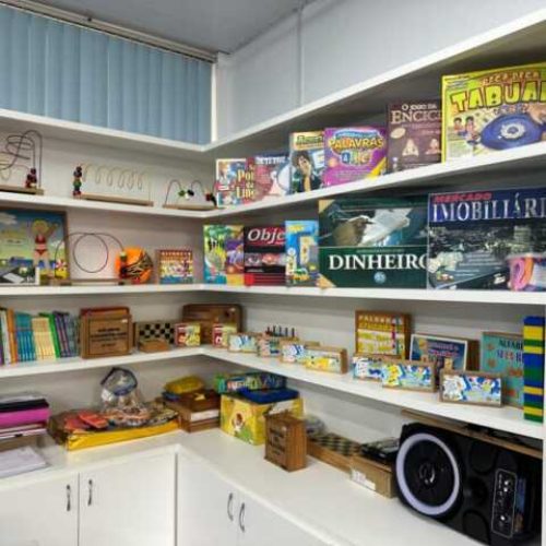 Sala de Recursos Multifuncionais promove inclusão e fortalece aprendizado de alunos na escola José Otino de Freitas