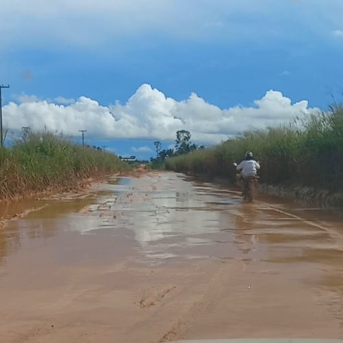 DESCASO EM UNIÃO BANDEIRANTES: Produtores rurais e comerciantes sofrem com o caos da estrada do linhão-VÍDEOS