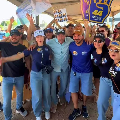 Hildon Chaves abre campanha em Porto Velho com adesivaço e promete “reconstruir” Rondônia