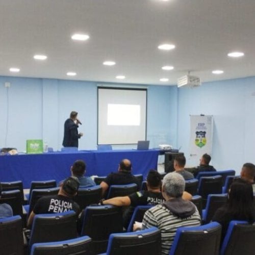 Servidores da Sejus recebem cursos de “Noções de Direito Administrativo” e “Mediação de Conflitos” 