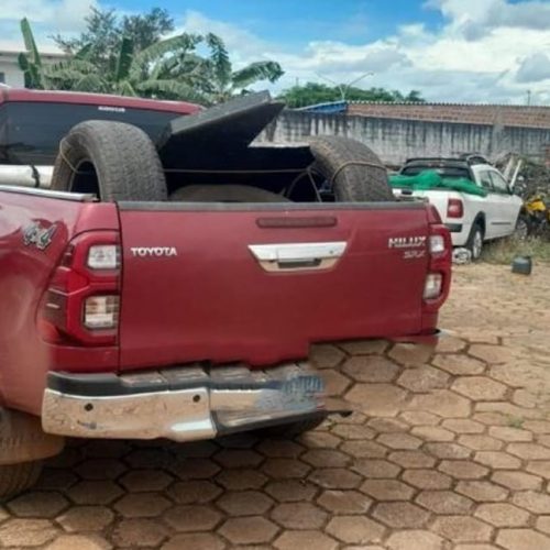 Polícia Militar apreende caminhonete clonada em Rondônia