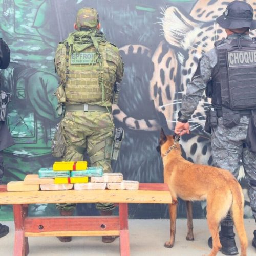 Dois criminosos são presos com 10 quilos de drogas em Operação na Fronteira