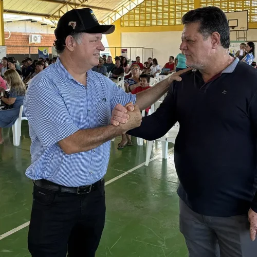 Deputado Pedro Fernandes acompanha ação do Rondônia Cidadã em Monte Negro