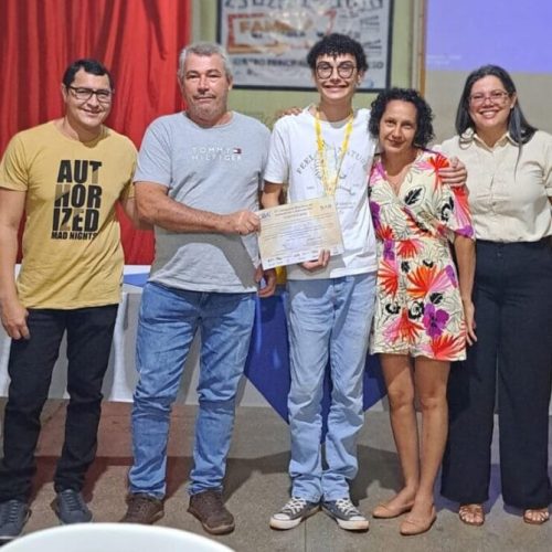 Estudante de Espigão do Oeste é medalha de ouro na Olimpíada Brasileira de Astronomia e Astronáutica