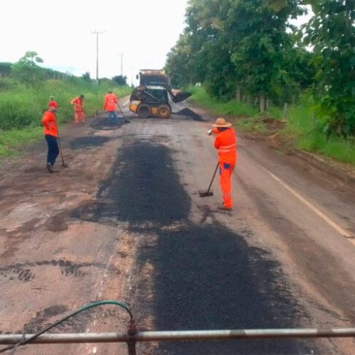 Manutenção da Rodovia-471 entre Ministro Andreazza e Cacoal é intensificada com ações do governo de RO