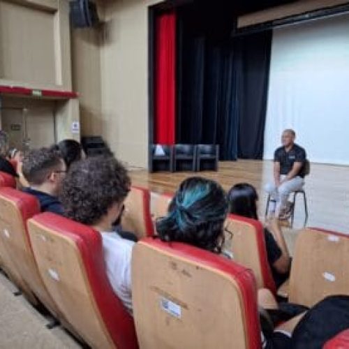 Fundação Cultural promove encontro com grupos artísticos para programação dos eventos 2025 em Rondônia