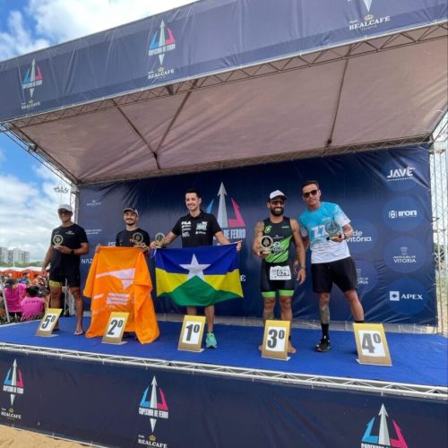 Triatleta rondoniense conquista bicampeonato em competição nacional com suporte do governo de RO