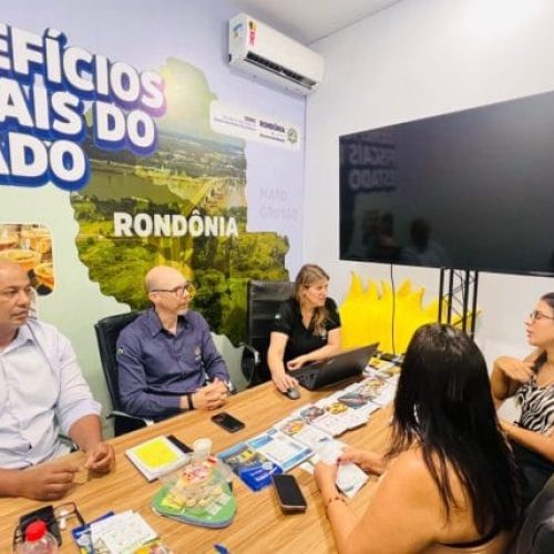 Empresários recebem orientações fiscais sobre o Programa Contribuinte Legal na 12° Rondônia Rural Show