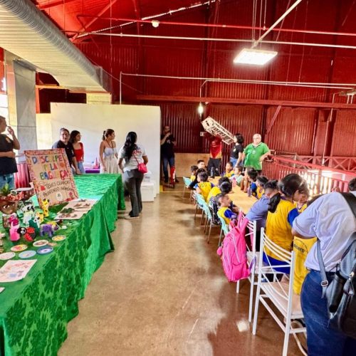 Semana do Meio Ambiente começa com oficinas de reciclagem na Estrada de Ferro Madeira-Mamoré