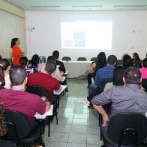 Oficina sobre leishmaniose visceral promovida pela Agevisa fortalece ações de saúde em Rondônia