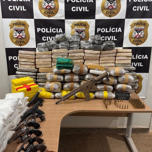 Nova Mamoré: Polícia apreende 146 kg de drogas e nove armas após perseguição na zona rural
