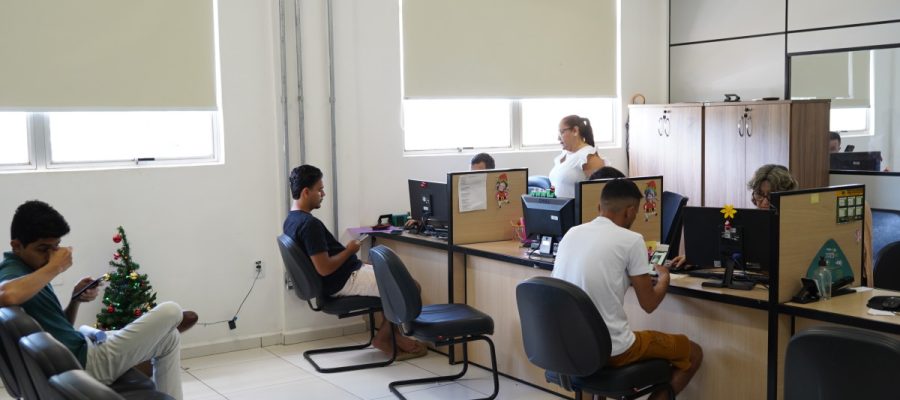 Procurando emprego? Saiba como acompanhar as vagas disponíveis