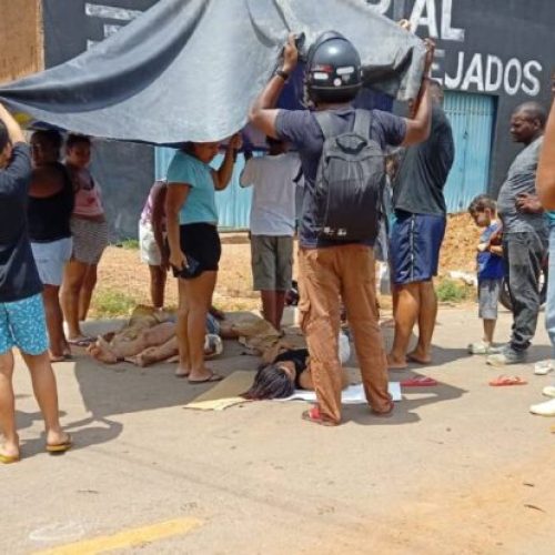 Acidente entre carro e moto deixa duas mulheres feridas no bairro Jardim Santana em Porto Velho