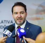 É FAKE NEWS que Alex Redano responde ação do MP sobre associação e decisão judicial inocentou deputado