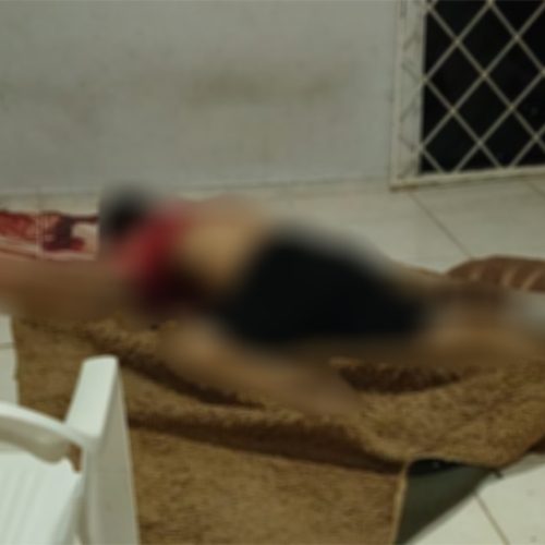 Ferido a facadas, homem sobe escadas e morre dentro de apartamento no Morar Melhor