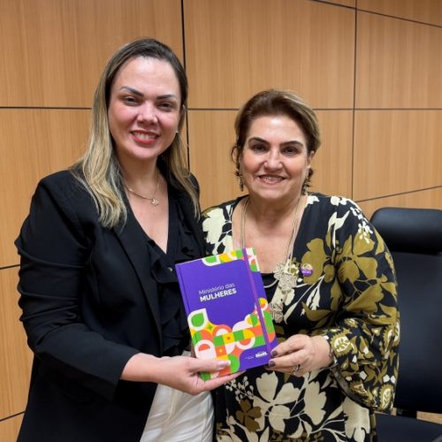 Centro de Referência da Mulher em Ji-Paraná avança após reunião entre Cláudia de Jesus e ministra Márcia Lopes