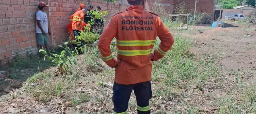 Bombeiros e Polícia Militar fazem buscas por possível corpo em poço em Porto Velho