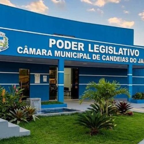 Câmara de Candeias abre concurso com 17 vagas e salários de até R$ 3,5 mil