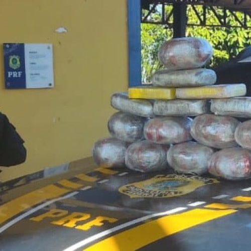 Passageiro de táxi é preso com 16,6 kg de drogas durante fiscalização em Guajará-Mirim