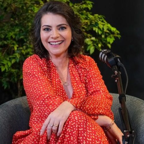 Pecuarista Carolina Brazil representa a visibilidade das mulheres à frente do agronegócio na região Norte