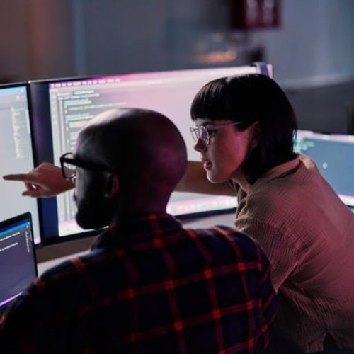 Conheça 8 profissões lucrativas que não precisam de faculdade