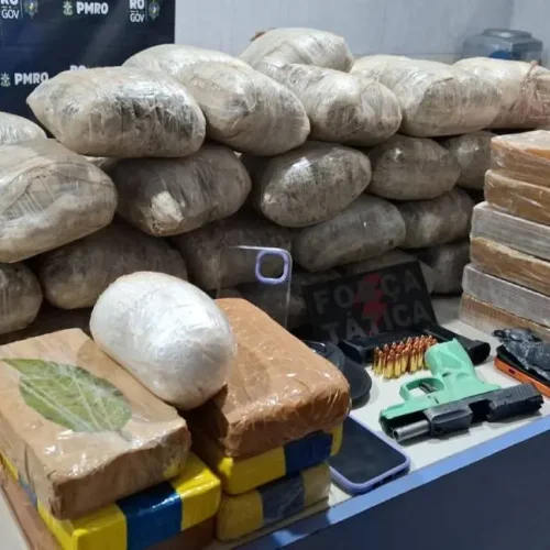 Casal é preso com 80 quilos de drogas em Itapuã do Oeste