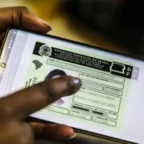 Contran aprova resolução que retira exigência de autoescola para CNH; veja o que muda