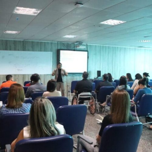 “Prática em Oratória” é tema de curso ministrado para servidores, na Escola de Governo