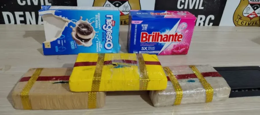 DENARC e Receita Federal apreendem 3 quilos de drogas escondidos em cesta básica enviada do AM
